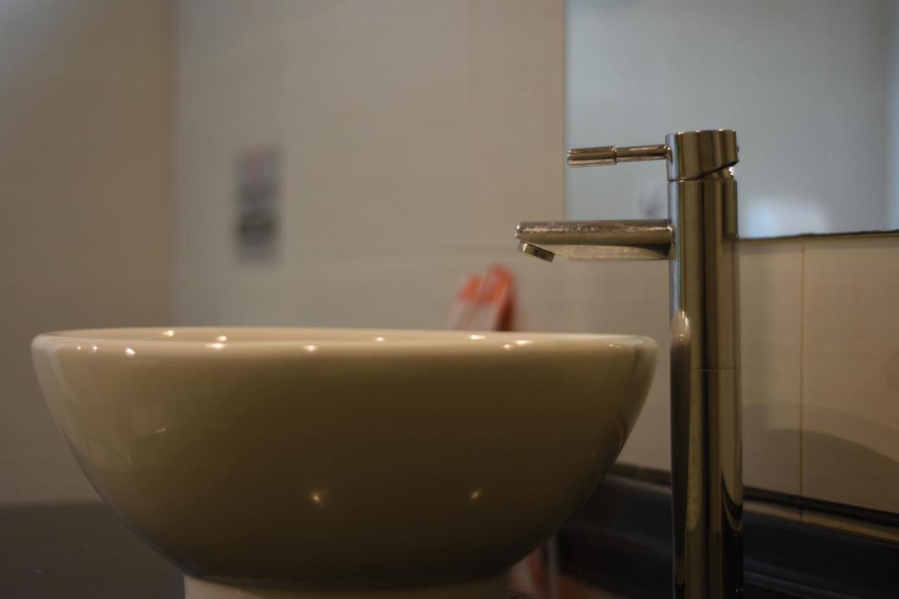 Walker Hotel - Zhengyi 2 Taipei Esterno foto