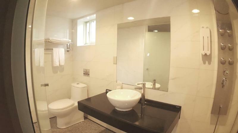 Walker Hotel - Zhengyi 2 Taipei Esterno foto